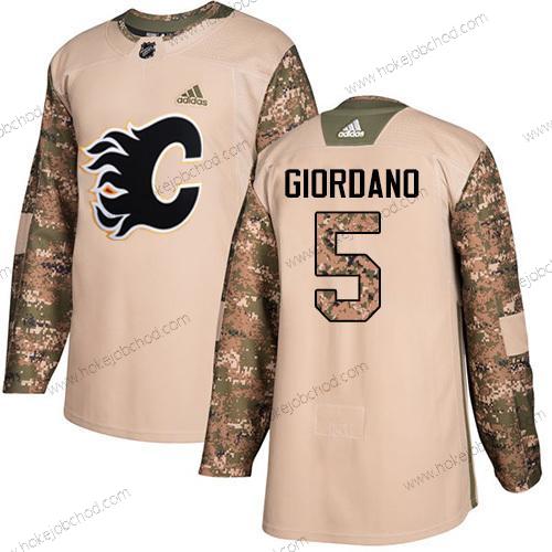 Adidas Muž Calgary Flames #5 Mark Giordano Camo Autentické 2017 Veterans Day Sešitý NHL Dres