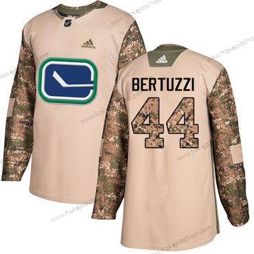 Adidas Muž Vancouver Canucks #44 Todd Bertuzzi Camo Autentické 2017 Veterans Day Sešitý NHL Dres